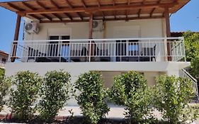 Elina House And Garden